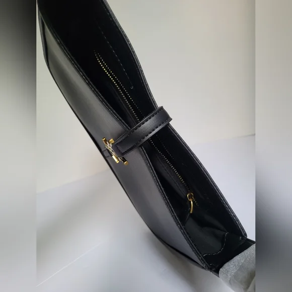 Saint Laurent Black Shoulder Bag - Picture 14 of 16